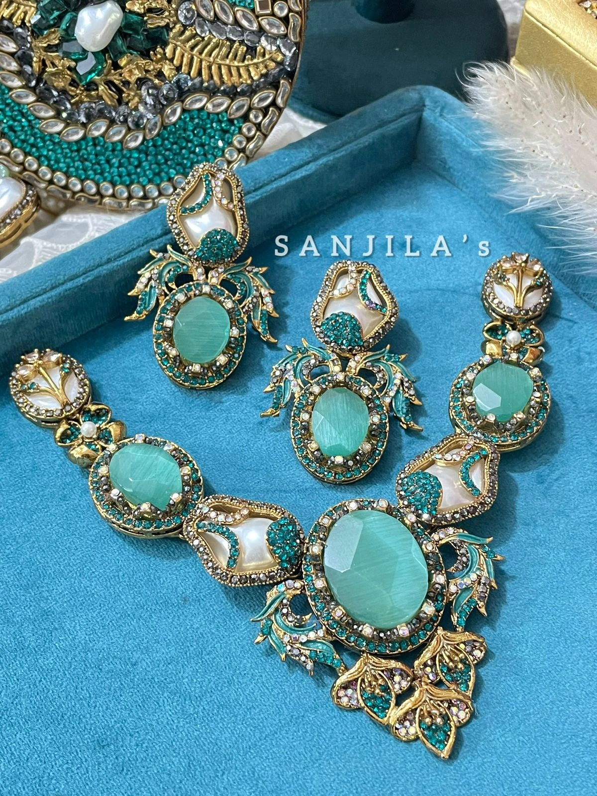 SANJILA's Anatolian Azure Bloom Set