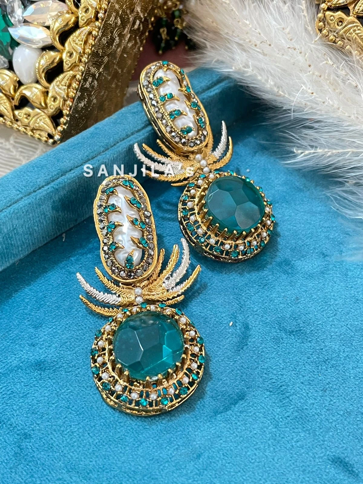 Anatolian Emeralds Drops -703